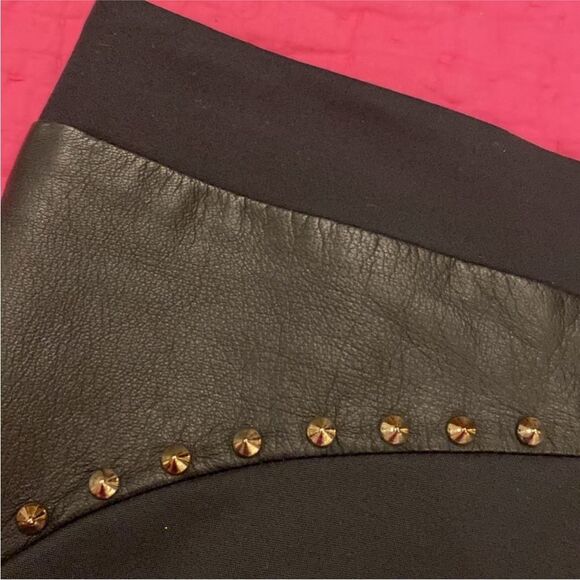 Flavio Castellani genuine leather Black Studded Women's mini  Skirt, S - Picture 2 of 7